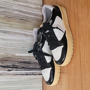 Womens black/white P448 Mason sz 39